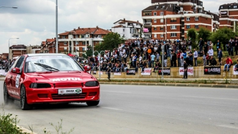 Përfundoi edhe një garë e suksesshme në kryeqytet