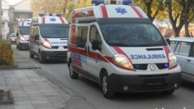 Përse fjala “AMBULANCE” në automjete gjithmonë është e shkruar mbrapsht?