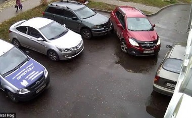 Mundi i pashpresë i shoferit, për ta parkuar veturën (Video)