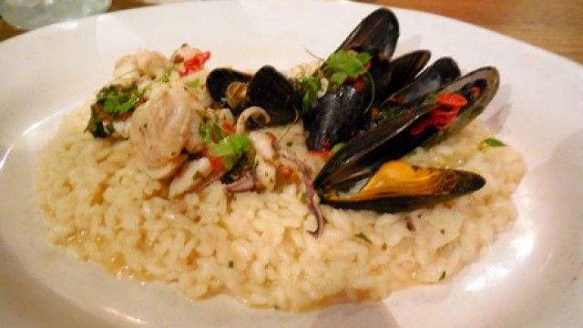 Pilaf me midhje Telegrafi Telegrafi