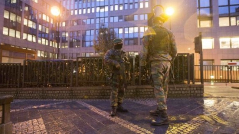 Kokainë, mijëra euro dhe armë, arrestohen shtatë shqiptarë në Belgjikë