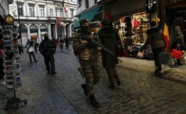 Autoritetet belge thonë se sulmi i djeshëm me hanxhar ishte akt terrorist