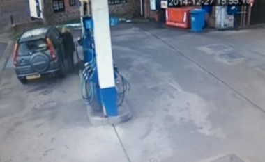 Në cilën anë mbushet benzina? Kjo është çështja! (Video)