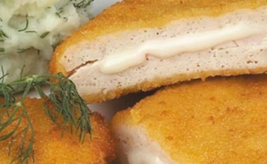 Pulë e stilit “Cordon bleu”