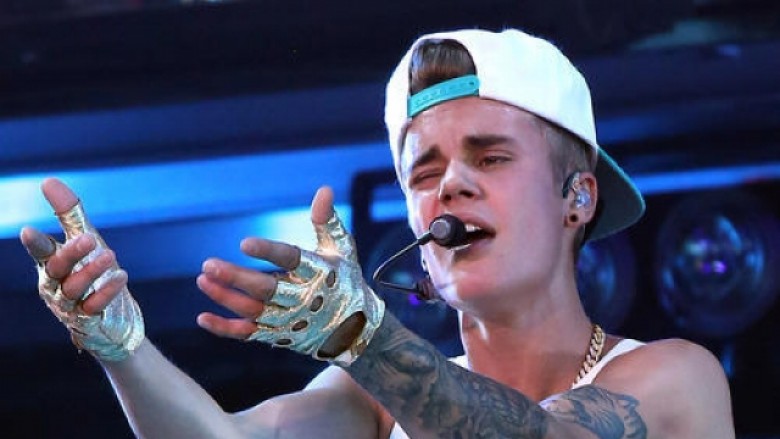 Justin Bieber publikon këngën e re “Friends” (Audio)