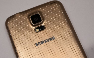 Samsung bëhet gati për Galaxy S6?