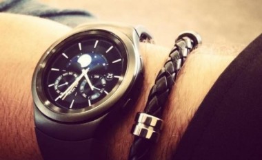 Samsung Gear S2 shitet menjëherë