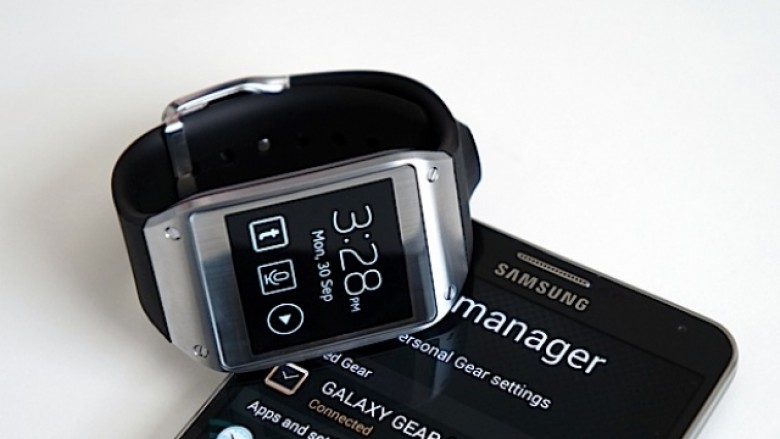 Samsung shet 800 mijë Galaxy Gear