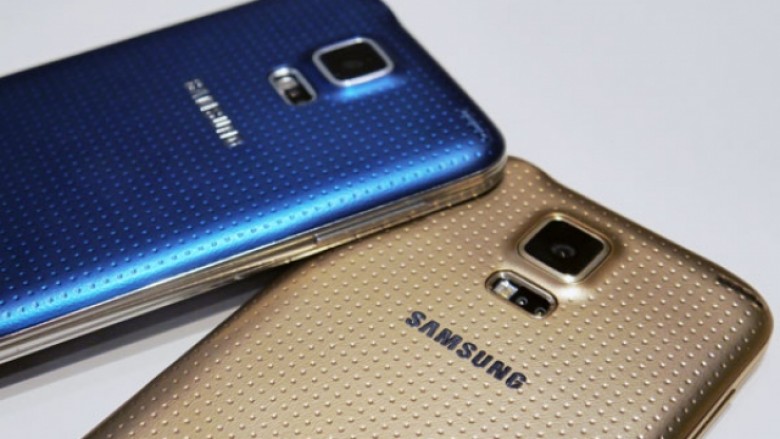 Samsung, shitje rekorde të Galaxy S5