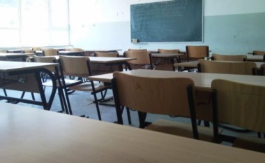 ​SBASHK-u nuk i zëvendëson orët e humbura në grevë – sot nuk është mbajtur mësimi në shkolla