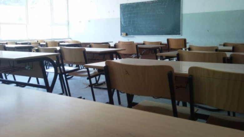 ​SBASHK-u nuk i zëvendëson orët e humbura në grevë – sot nuk është mbajtur mësimi në shkolla