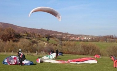 Fluturimet e lira, shpallen fituesit