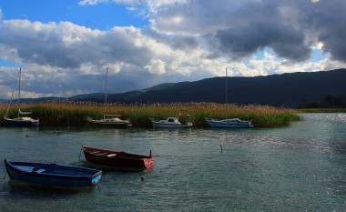 Niveli i liqeneve në Maqedoni është në mesataren e janarit, lumenjtë kanë rënie-ngritje