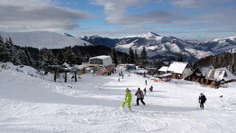 Përfundon aksioni në Shtërpcë – arrestohet një doganier dhe kryetari i bordit të “Ski Center Brezovica”