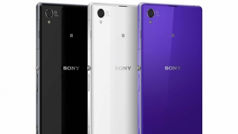 Sony përgatit model të telefonit në Windows Phone