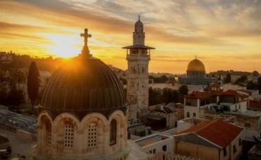 Pas detektorëve, Izraeli vendos edhe kamera në xhami