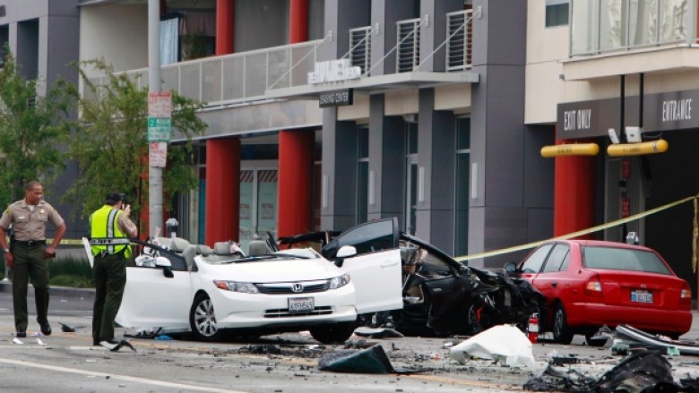 Vodhi automjetin dhe shkaktoi aksident të rëndë (Foto/Video)