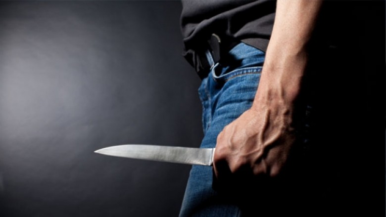 Përleshje me thika në Prishtinë, tre persona të lënduar