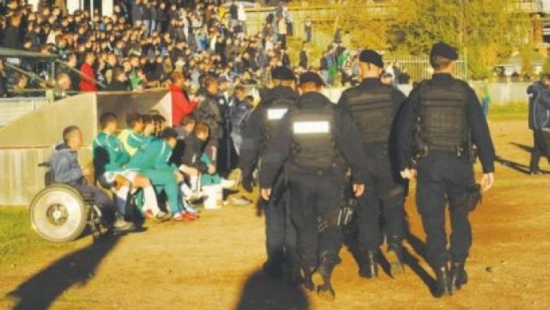 Tifozi më i veçantë i futbollit kosovar