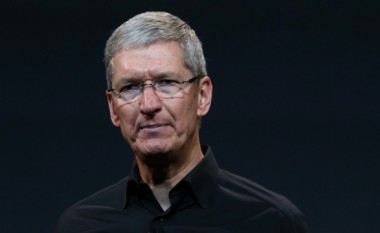 Tim Cook merr bonus të “çmendur” për 2014