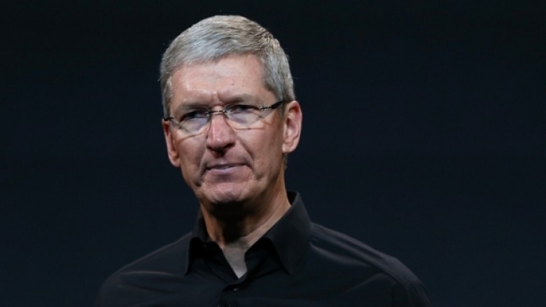 Tim Cook merr bonus të “çmendur” për 2014