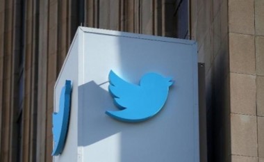 Twitter me 14 milionë përdorues të ri në muaj