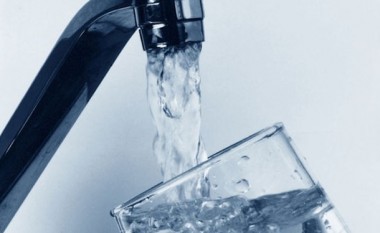 Në Kosovë pritet të ngritet edhe çmimi i ujit