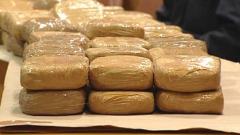 Sekuestrohen 120 kilogramë drogë në Haraçinë