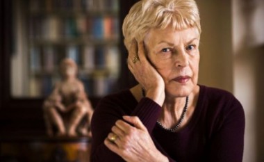 Vdiq romancierja e njohur britanike, Ruth Rendell