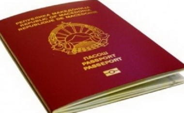 Dy muaj pritje për pasaportë në Maqedoni
