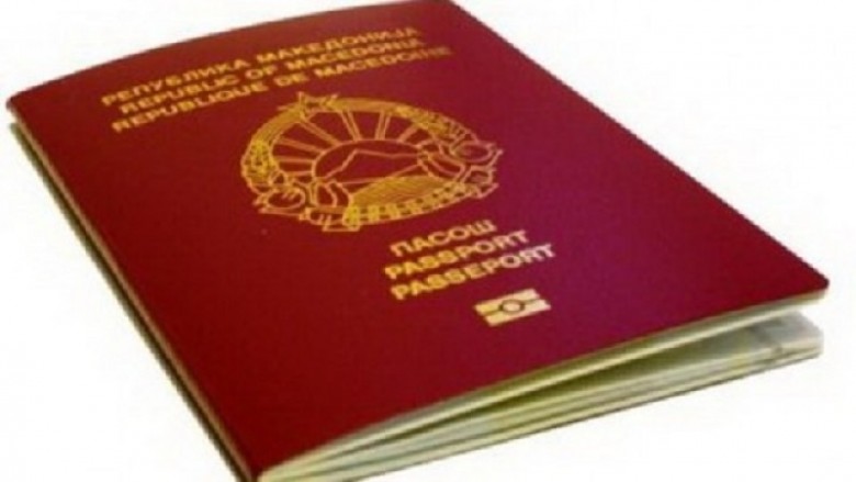 Dy muaj pritje për pasaportë në Maqedoni