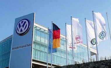 Volkswagen do të tërheqë nga tregu 2.4 milionë automjete