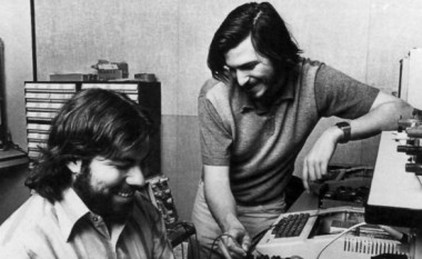 Woz: Jobs nuk i dizajnoi produktet e Apple, nuk e kuptonte teknologjinë