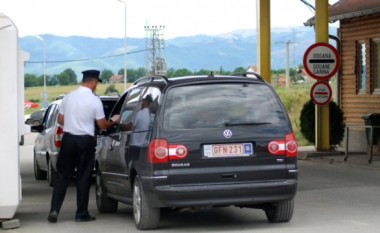 Si zhdoganohet një veturë në Kosovë?