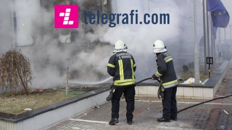 Zjarrfikësit dhe Bashkia e Shkupit gjejnë zgjidhje për problemin me pagat