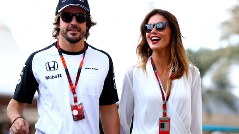 Alonso ndahet prej të dashurës (Foto)