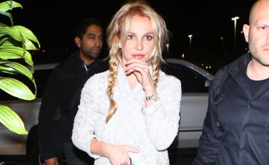 Britney, sërish ‘Photoshop’? (Foto)