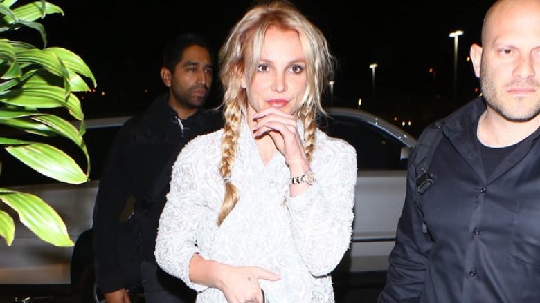 Britney, sërish ‘Photoshop’? (Foto)