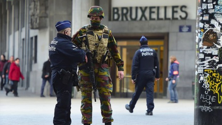 Pamje ekskluzive nga sulmi terrorist në aeroportin e Brukselit (Video, +18)