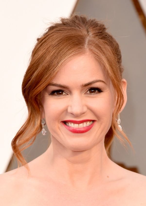 HOLLYWOOD, CA - FEBRUARY 28: Isla Fisher attends the 88th Annual Academy Awards at Hollywood & Highland Center on February 28, 2016 in Hollywood, California.   Jason Merritt, Image: 275723690, License: Rights-managed, Restrictions: , Model Release: no, Credit line: Profimedia, AFP