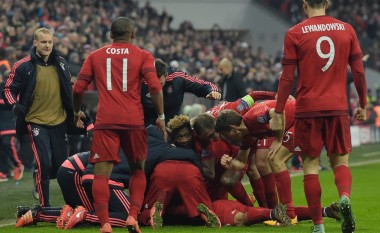 Atë që Juve dështoi ta bënte ndaj Bayernit, një klub italian e kishte bërë pesë vite më parë (Video)