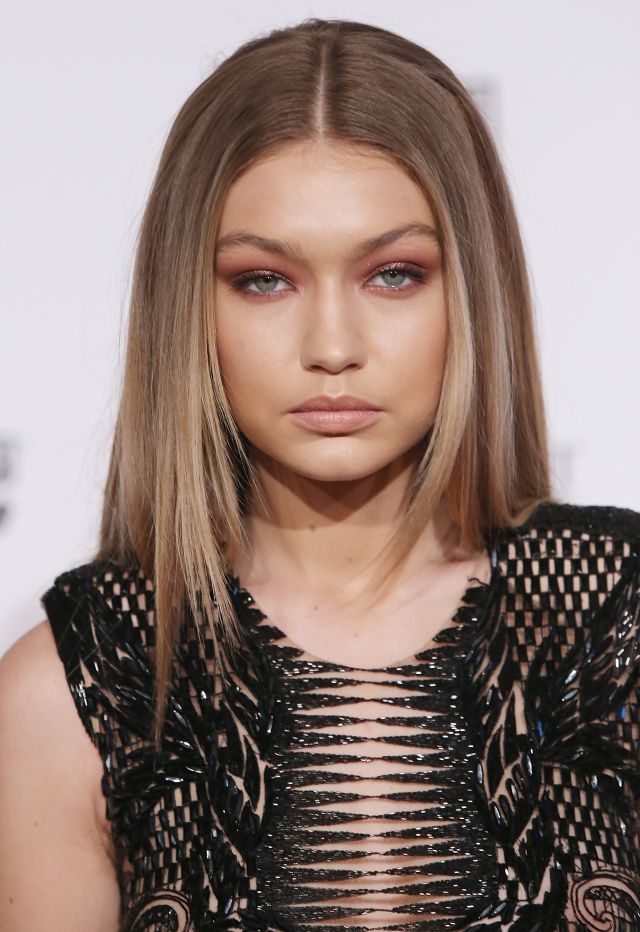 NEW YORK, NY - FEBRUARY 16: Model Gigi Hadid attends the Sports Illustrated Celebrates Swimsuit 2016 at Brookfield Place on February 16, 2016 in New York City. (Photo by Bennett Raglin/Getty Images)