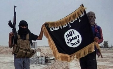 Rekrutimi i pjesëtarëve të ISIS-it: Ja formulari me 23 pyetje i hartuar nga krerët e Kalifatit (Video)