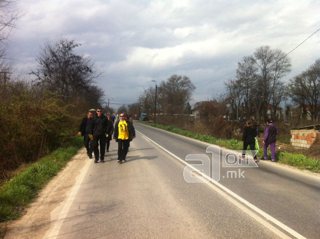 Idrizove gazetaret ecin 1 km .3