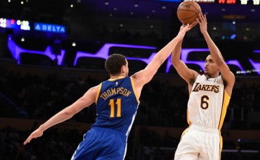 LA Lakers befason të gjithë, mposhtë Golden Staten