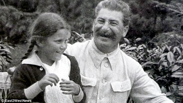 Mbesa e Stalinit 3