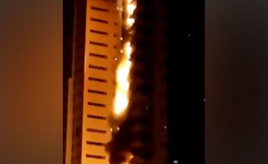 Zjarri “përpinë” rrokaqiejt në Emiratet e Bashkuara (Foto/Video)