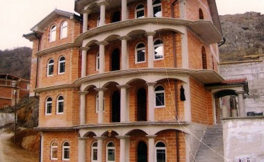 Maqedoni, janë regjistruar 180 mijë legalizime të objekteve të ndërtuara pa leje