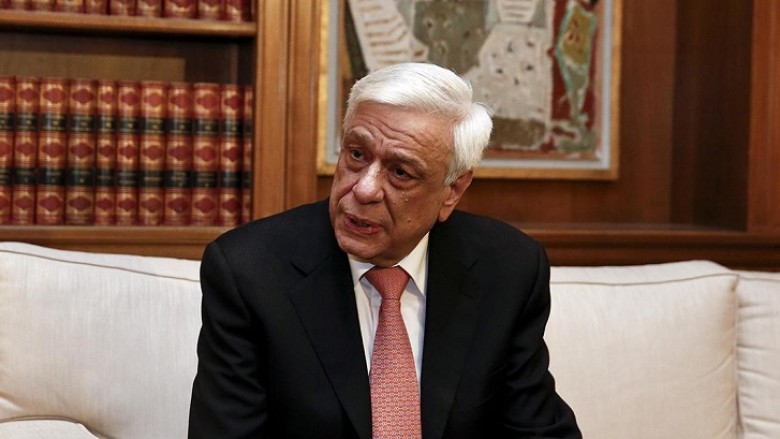 Kryetari grek Prokopis Pavlopoulos thumbon sërish Maqedoninë