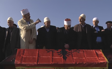 Varroset me nderime Ramadan Polluzha – djali i Shaban Polluzhës (Video)